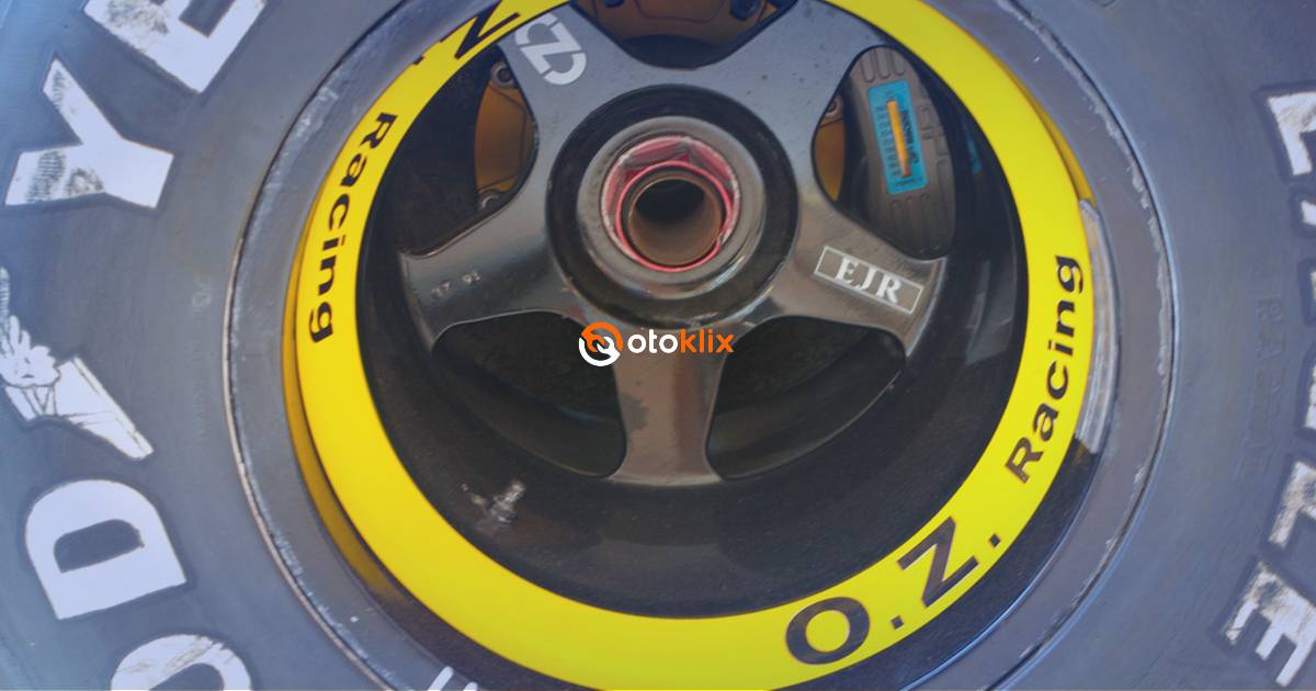 cara setting mobil RC velg dan ban mobil RC 